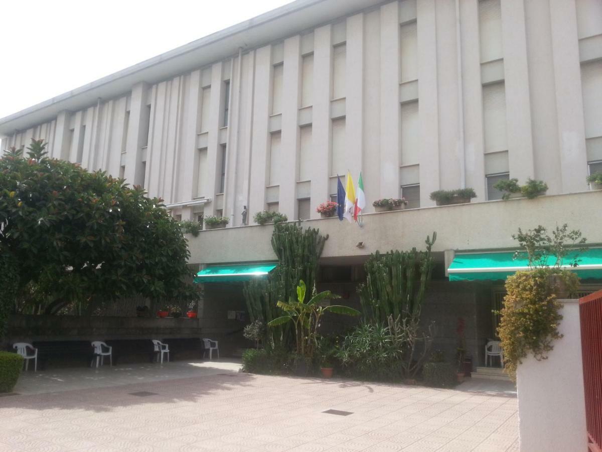 Centro Giovanile Padre Minozzi Hotel Policoro Luaran gambar